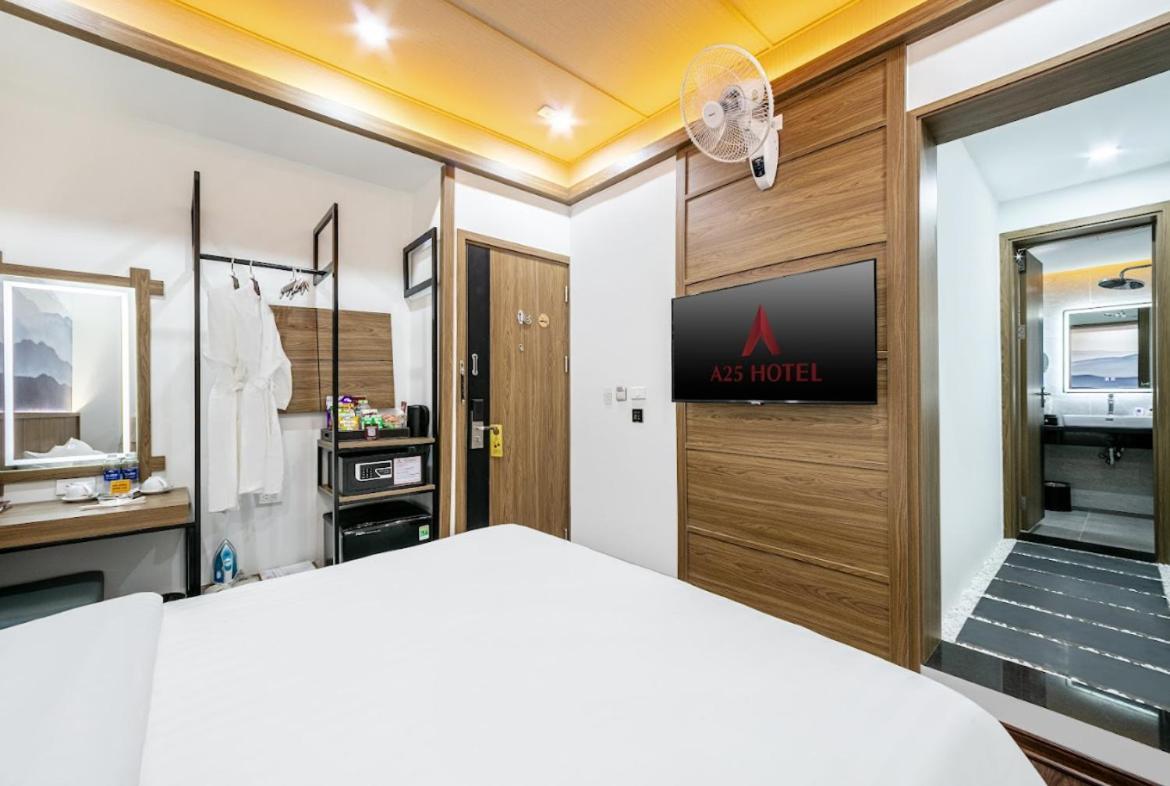 A25 Hotel - 21 Nghia Tan Hanoi Exterior foto